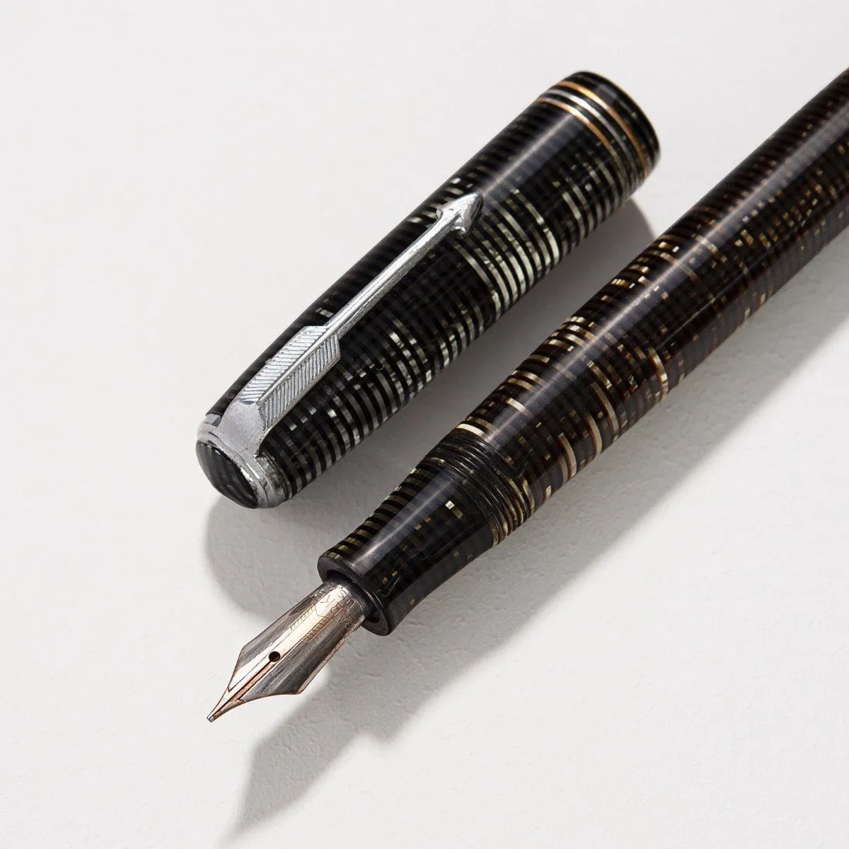 1930s Parker Vacumatic Fountain Pen Junior Debutante