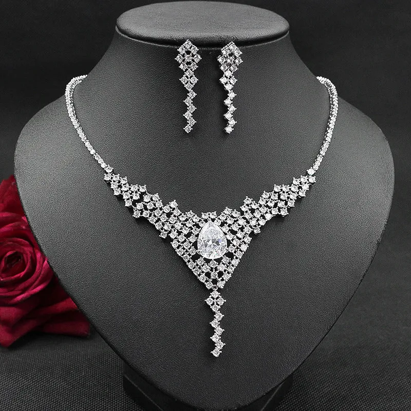 Fashion Crystal Diamond Necklace And Earring Two-Piece Set Female Elegant Clavicle Chain