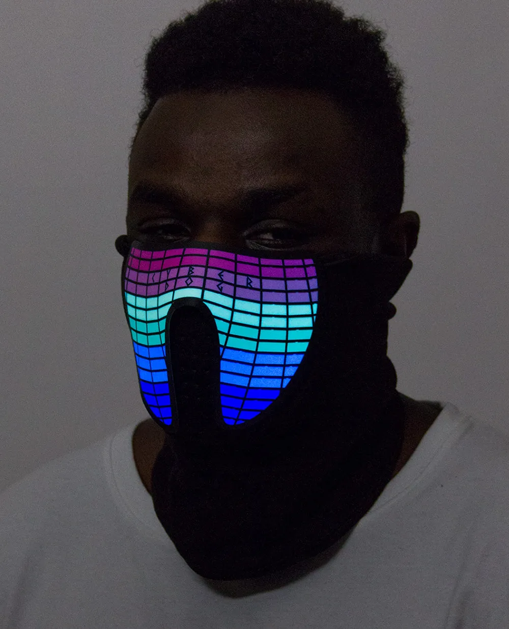 MULTICOLOUR RECHARGEABLE MASK