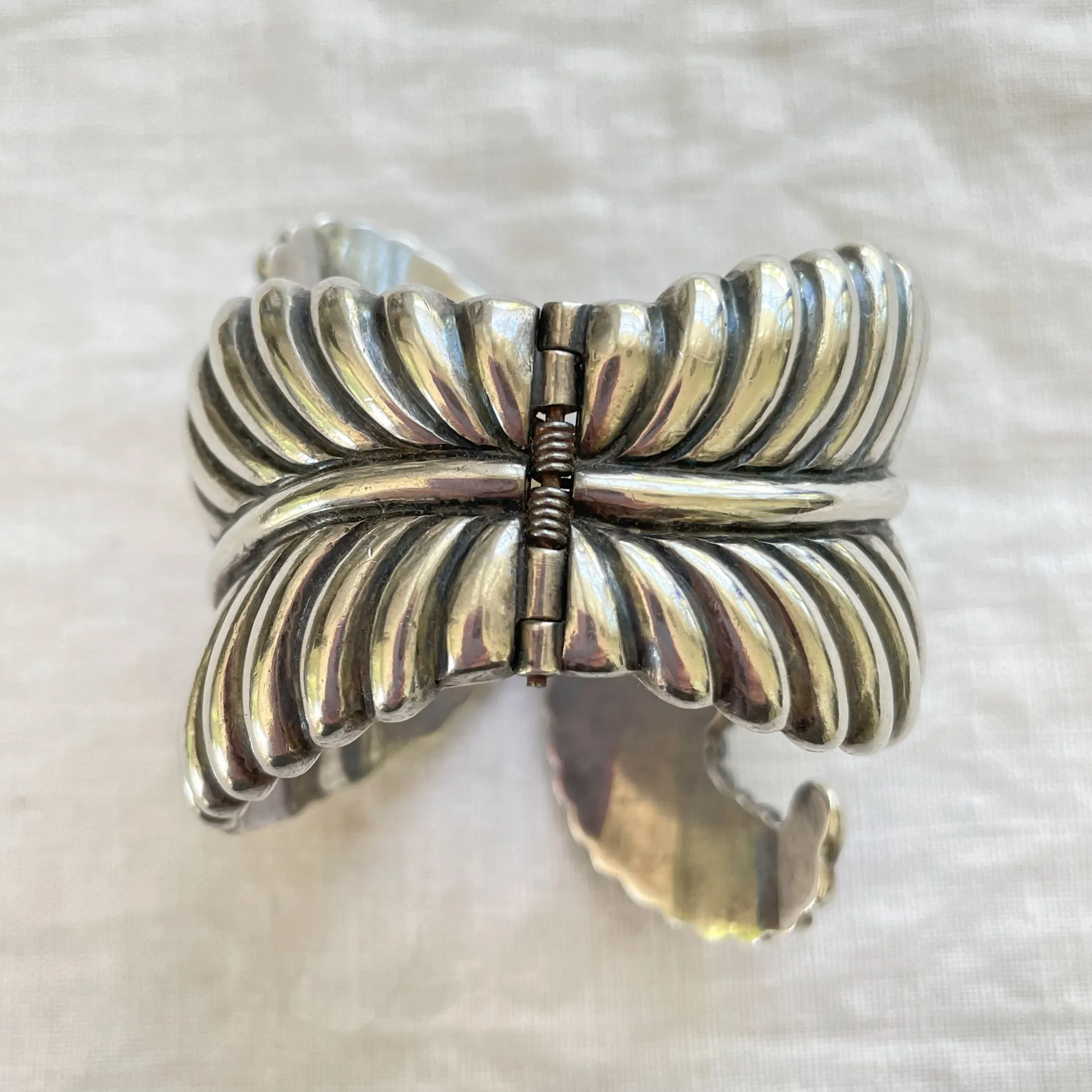 SOLD Vintage Los Castillo Fern Clamper Bracelet #238, Sterling Silver Taxco Mexico